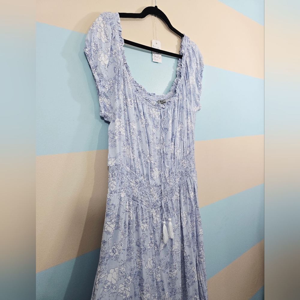 J For Justify Plus Size Elegant Blue Floral Women's Dress - Picture 5 of 7